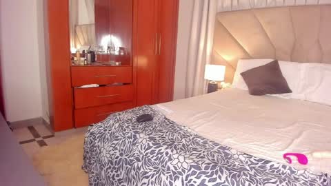 jasmin_melons online show from 05/11/26, 03:12