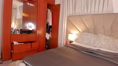 jasmin_melons online show from 06/18/26, 03:51