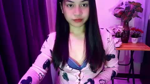 JASMINE online show from 06/18/26, 02:01