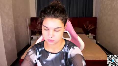 Snapshot of jasmine_burke chatting on 08/08/26, 01:19 Jasmine Burke online show from 08/08/26, 01:19