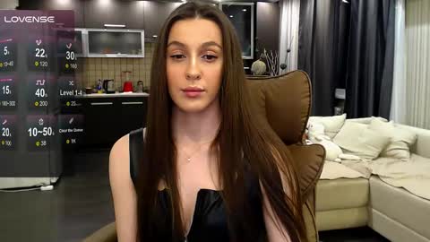 Jasmine online show from 06/06/26, 10:14