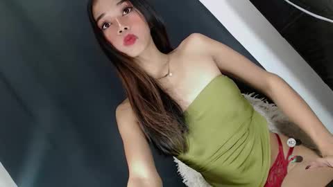 Snapshot of jasmine_on_live chatting on 04/11/26, 01:26 CUTE JANNA online show from 04/11/26, 01:26