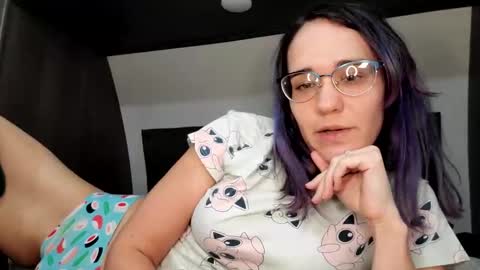 Snapshot of jasmineelizabeth chatting on 01/26/25, 07:32 jasmineelizabeth online show from 01/26/25, 07:32