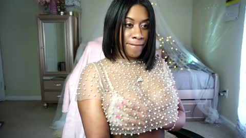 Snapshot of jasminekay chatting on 01/21/25, 06:45 JasmineKay online show from 01/21/25, 06:45