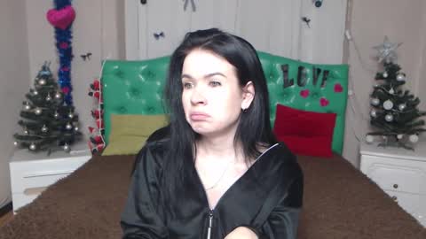 JasmineKouch online show from 01/13/26, 06:24