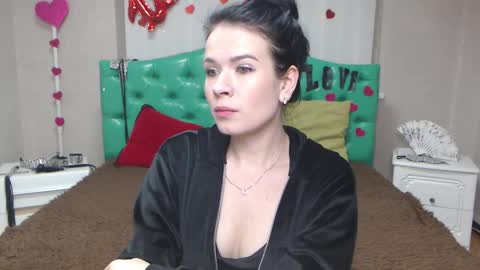 JasmineKouch online show from 01/17/26, 06:44