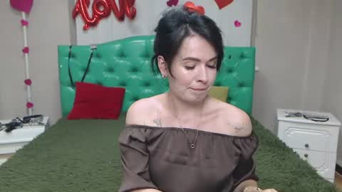 Snapshot of jasminekouch chatting on 07/03/26, 06:14 JasmineKouch online show from 07/03/26, 06:14