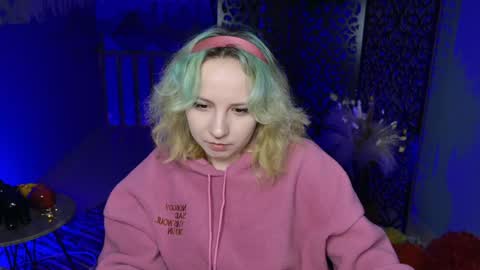 Jasmine online show from 01/09/25, 08:13