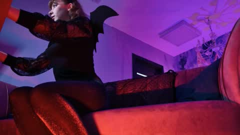 Jasmine online show from 10/31/25, 05:19