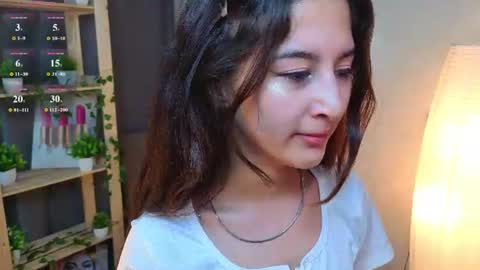 Snapshot of jasminmandro chatting on 06/24/26, 06:40 Fantastic Jasmin online show from 06/24/26, 06:40
