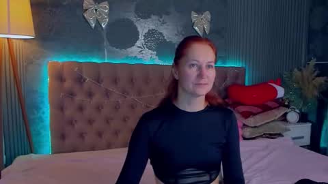 Snapshot of jasminnsky chatting on 12/15/25, 01:59 Jasmine online show from 12/15/25, 01:59