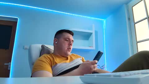 Snapshot of jasonjacks8 chatting on 05/15/26, 06:20 JasonJacks online show from 05/15/26, 06:20