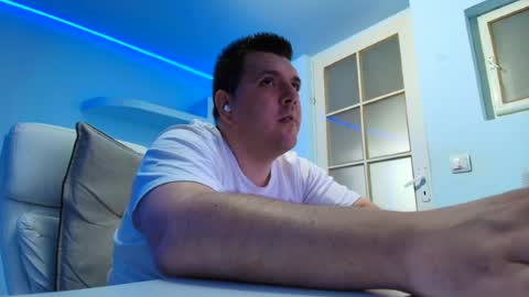 Snapshot of jasonjacks8 chatting on 07/07/26, 03:09 JasonJacks online show from 07/07/26, 03:09