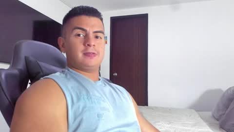 JBrooksXx online show from 02/15/25, 12:59