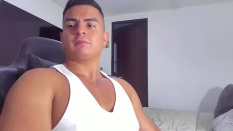 JBrooksXx online show from 02/18/25, 01:21