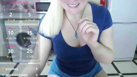 jassicaonline online show from 11/18/25, 02:28