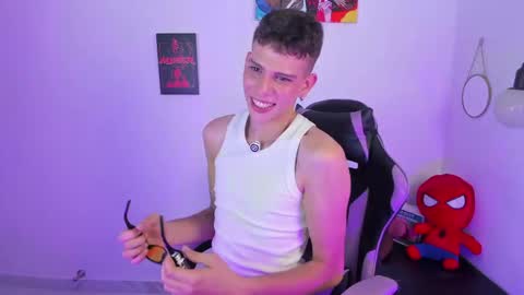 jasson___ online show from 05/19/26, 07:31