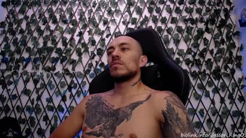 JKing  online show from 09/18/25, 01:18