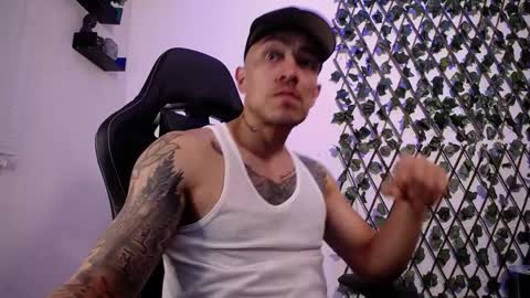 Snapshot of jasson_king01 chatting on 03/25/26, 12:38 JKing online show from 03/25/26, 12:38