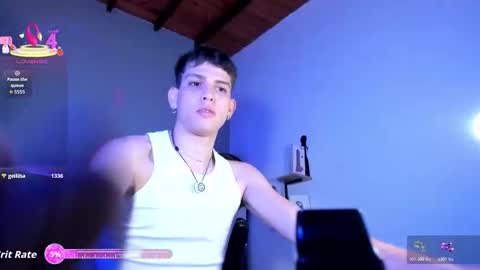 Snapshot of jasson_smit chatting on 11/04/25, 03:55 J A S S O N online show from 11/04/25, 03:55