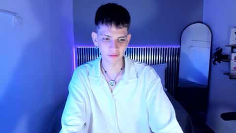 Snapshot of jasson_smit chatting on 11/10/25, 02:05 J A S S O N online show from 11/10/25, 02:05
