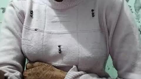 jasspreettt online show from 12/16/24, 02:47