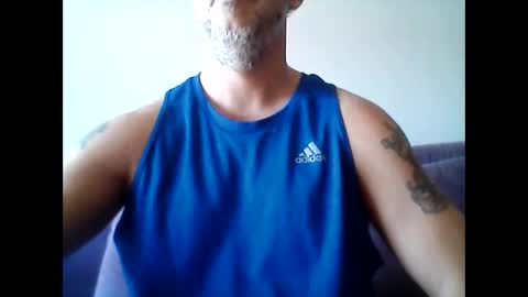 Snapshot of javicorb chatting on 02/18/25, 12:28 Javier online show from 02/18/25, 12:28