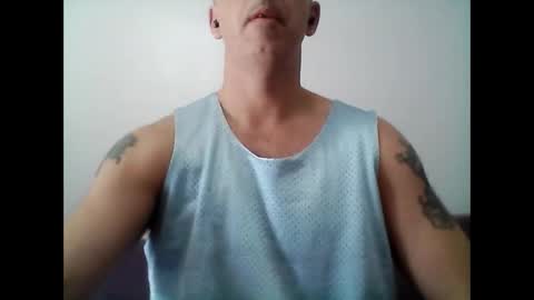 Snapshot of javicorb chatting on 09/23/25, 11:57 Javier online show from 09/23/25, 11:57