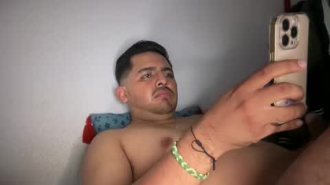 javiermichi online show from 10/31/25, 05:30