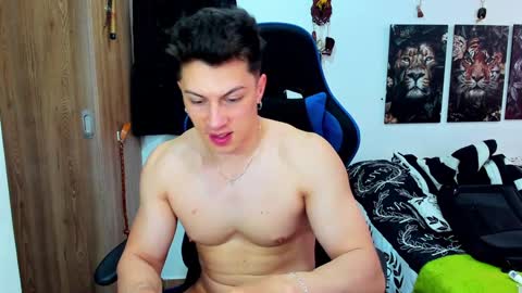 Snapshot of javiersexymann chatting on 12/09/24, 08:54 Javier online show from 12/09/24, 08:54