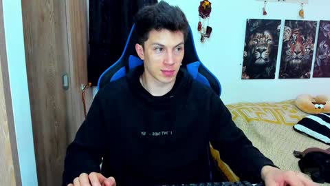 Snapshot of javiersexymann chatting on 01/16/25, 06:27 Javier online show from 01/16/25, 06:27