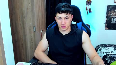 Snapshot of javiersexymann chatting on 01/31/25, 09:16 Javier online show from 01/31/25, 09:16