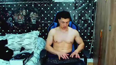 Javier online show from 06/29/26, 01:23