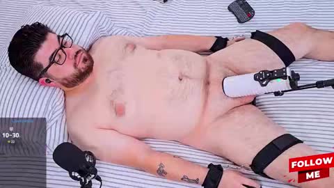 Jax Luna online show from 10/28/25, 04:49