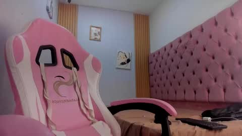 jax_maliq online show from 11/12/25, 02:45