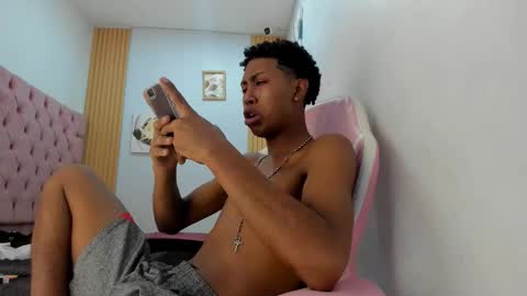 jax_maliq online show from 11/26/25, 04:35