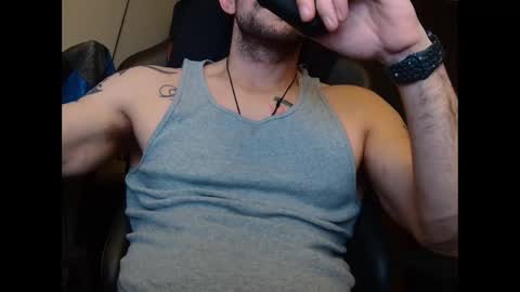 jaxjohnson12 online show from 10/26/25, 04:40