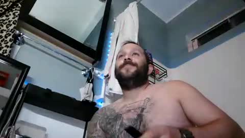 Snapshot of jaxxxdaddy chatting on 12/19/25, 07:59 jax online show from 12/19/25, 07:59