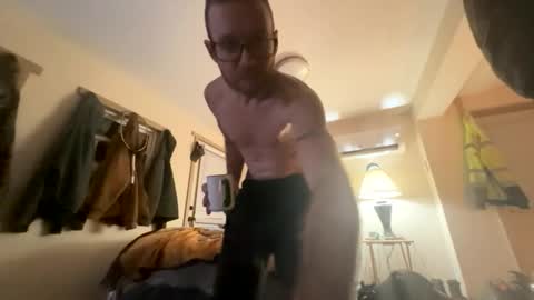 Snapshot of jay976696 chatting on 12/19/25, 12:12 jay976696 online show from 12/19/25, 12:12