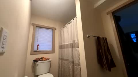 Snapshot of jay976696 chatting on 01/18/26, 01:04 jay976696 online show from 01/18/26, 01:04