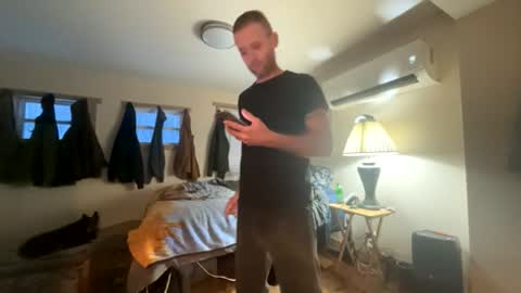 Snapshot of jay976696 chatting on 02/02/26, 10:52 jay976696 online show from 02/02/26, 10:52