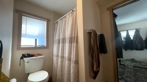 Snapshot of jay976696 chatting on 03/08/26, 04:44 jay976696 online show from 03/08/26, 04:44