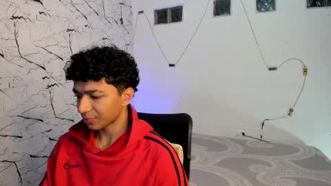 Snapshot of jay_aalvarez chatting on 02/04/26, 10:32 Jay online show from 02/04/26, 10:32