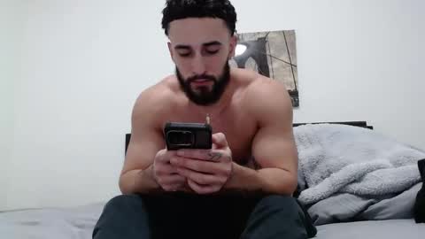 Snapshot of jay_slayz chatting on 12/04/24, 01:47 jay_slayz online show from 12/04/24, 01:47