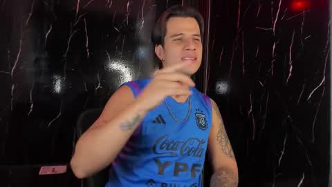 Snapshot of jayalvarrez_ chatting on 03/31/26, 06:52 Jay Alvarrez online show from 03/31/26, 06:52