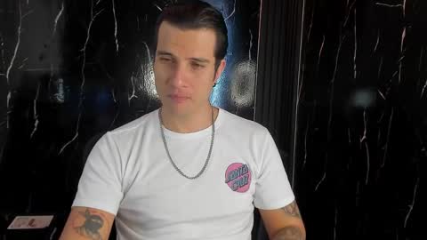 Snapshot of jayalvarrez_ chatting on 05/03/26, 12:44 Jay Alvarrez online show from 05/03/26, 12:44
