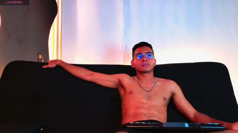 Jay online show from 11/12/25, 03:07