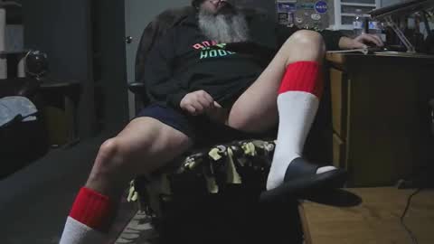 Grand Zaddy or Jay its casual online show from 10/31/25, 06:47