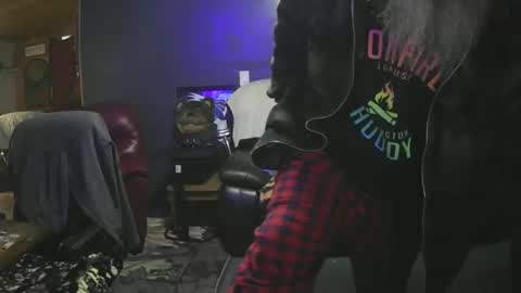 Grand Zaddy or Jay its casual online show from 10/31/25, 07:59