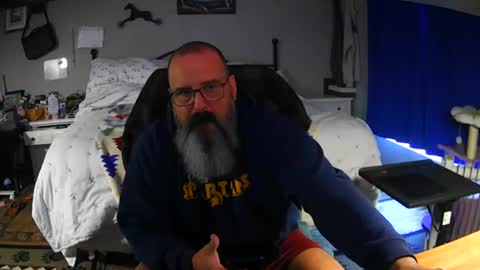 Snapshot of jaycanbefun chatting on 06/18/26, 04:55 Grand Zaddy or Jay its casual online show from 06/18/26, 04:55